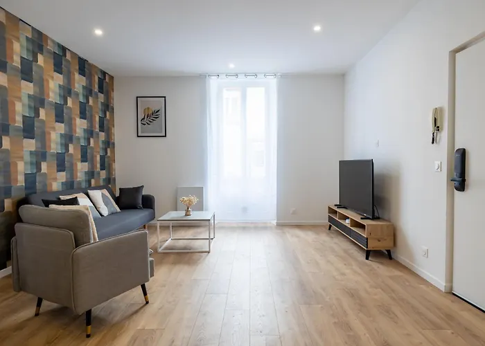 Tres Bel Appartement Spacieux Et Central
